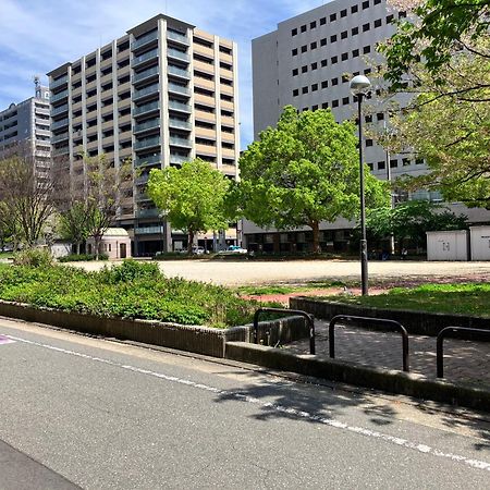 Parkside Inn Hakata PREMIUM Fukuoka  Bagian luar foto